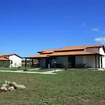 Kır Evi Ninea *